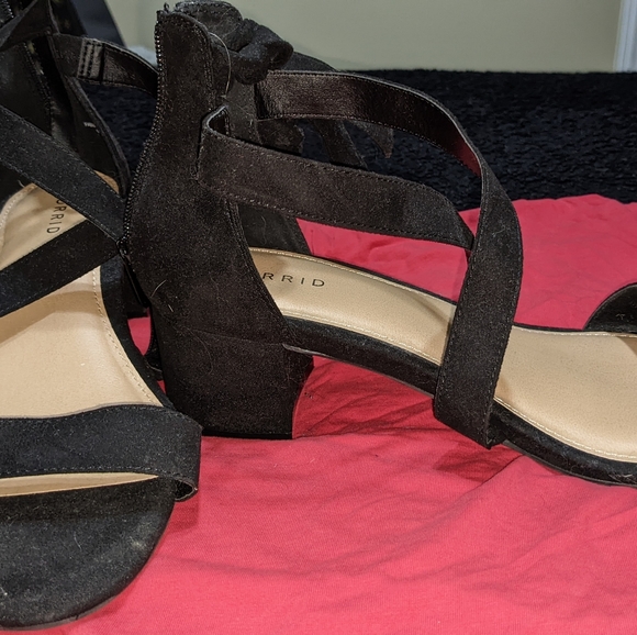 BLACK FAUX SUEDE WRAP SANDAL (WW) - Picture 5 of 6